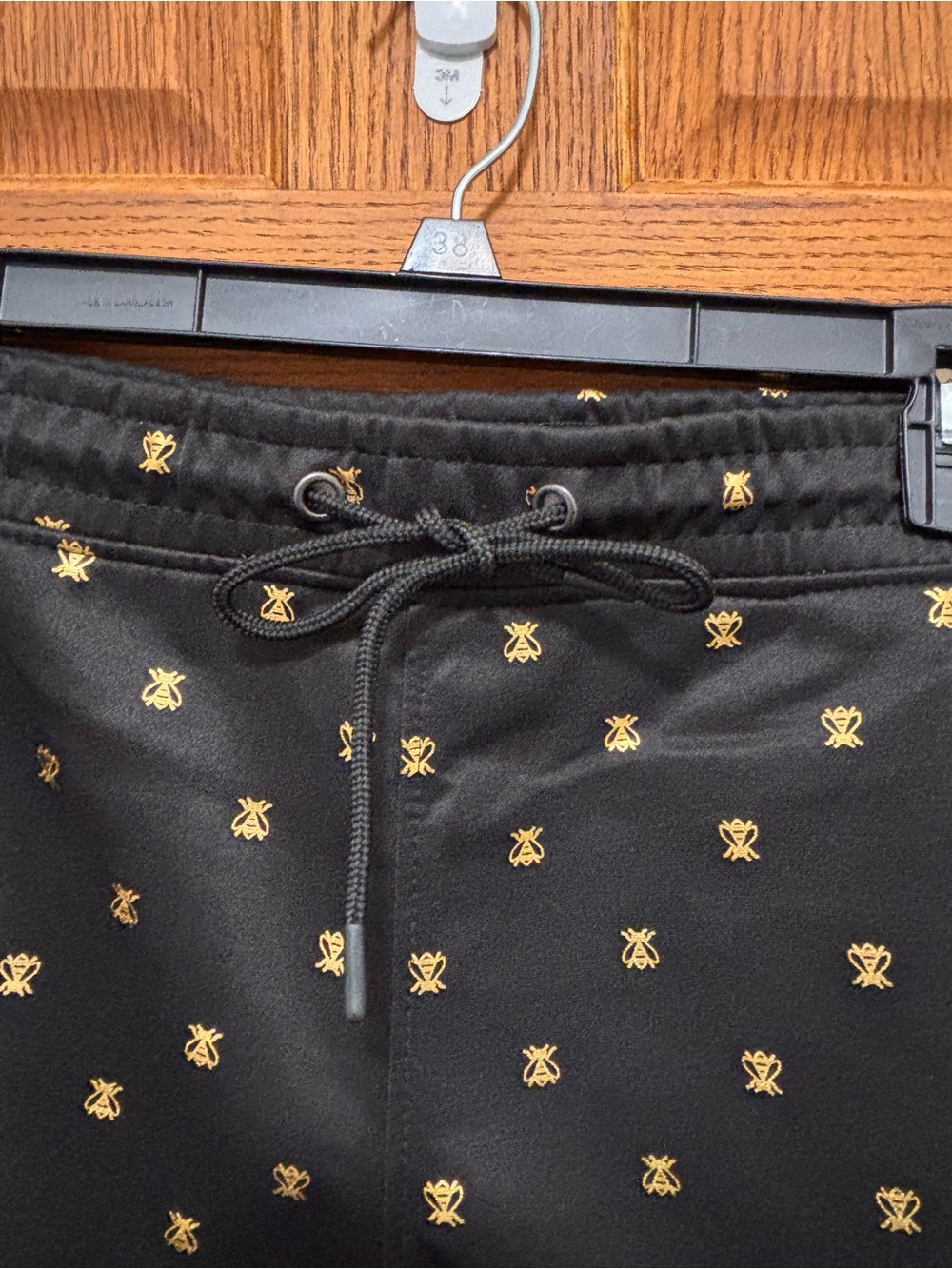 Drill Clothing Company Men's Black and Gold Bee Print Shorts. Sz M. NWT - Picture 2 of 8